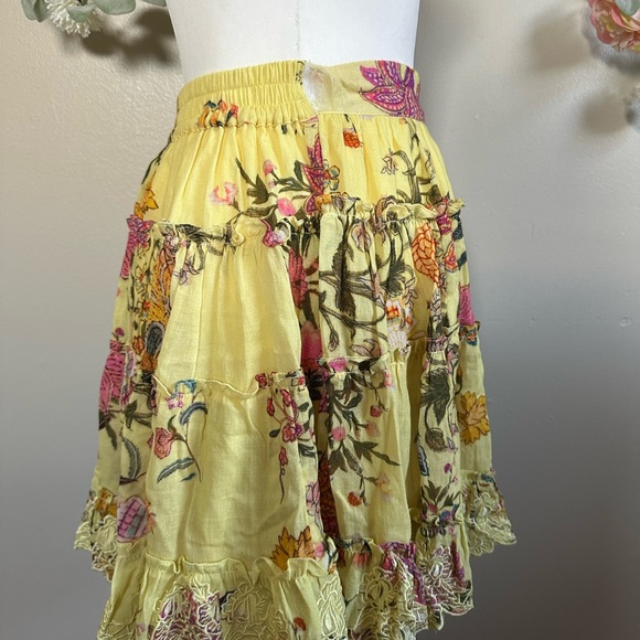 Hemant and Nandita Pria Mini Skirt - Picture 7 of 11